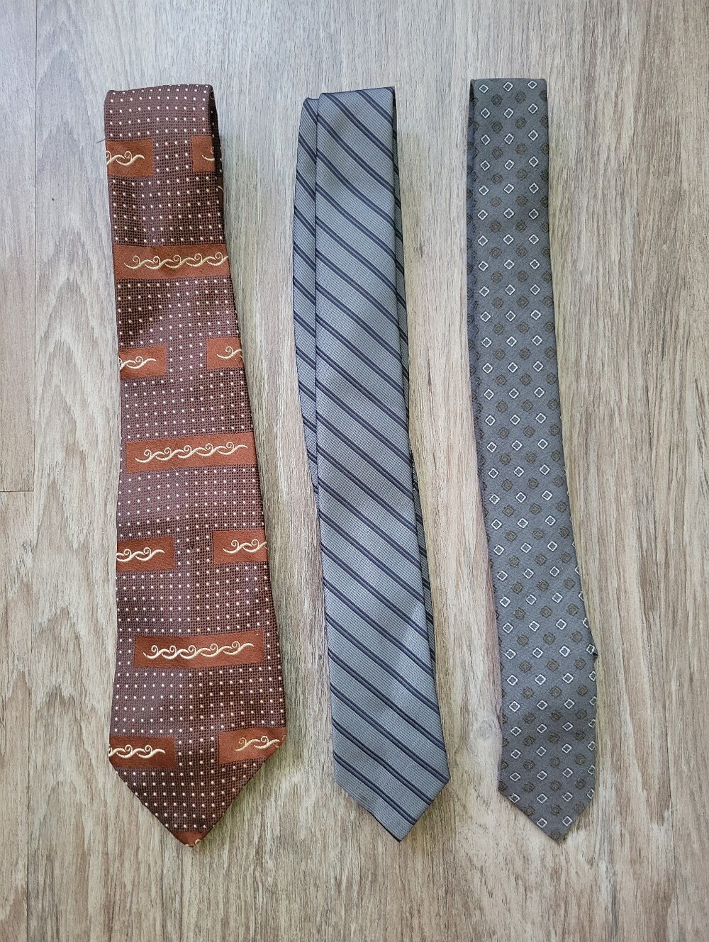Vintage Tie Lot × 3 Skinny Neckties Dacron Polyester + Paradise Silk Pierre